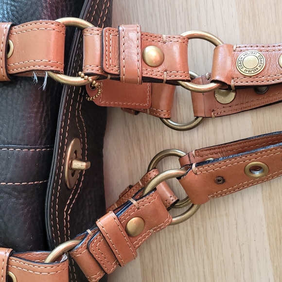 COACH Chelsea Black Pebbled Leather  Grommet Tote Satchel - Picture 8 of 14